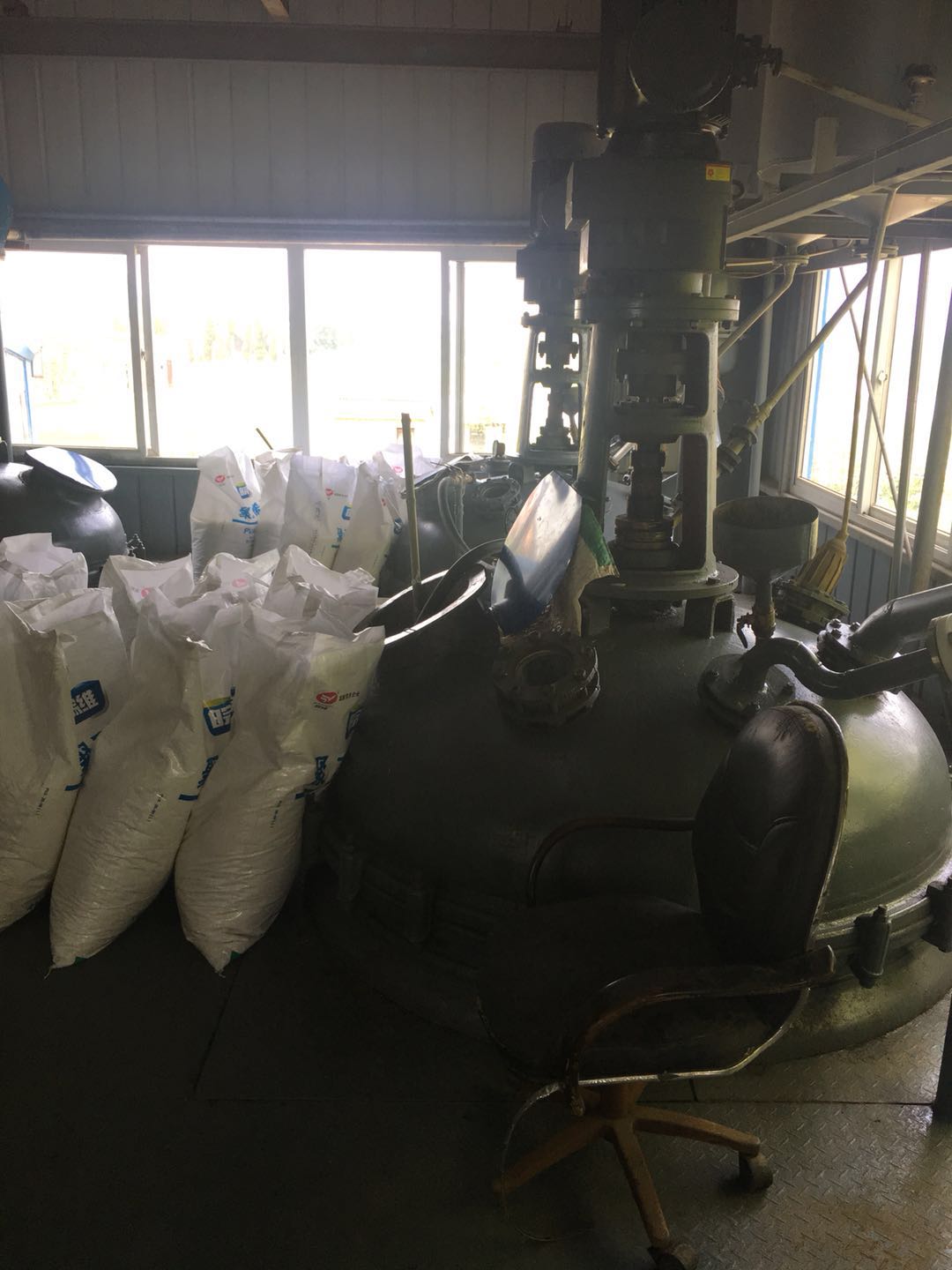 胶水生产及用途